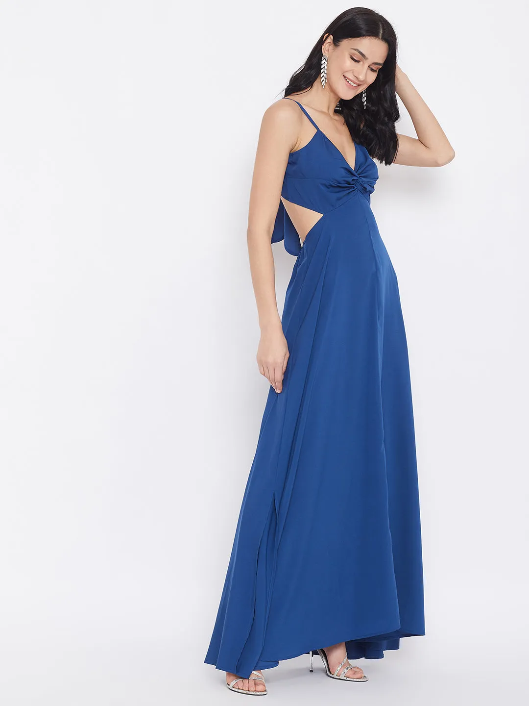 Berrylush Women Solid Blue Strappy V-Neck A-Line Maxi Dress