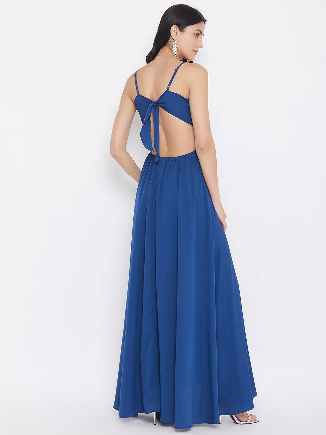 Berrylush Women Solid Blue Strappy V-Neck A-Line Maxi Dress