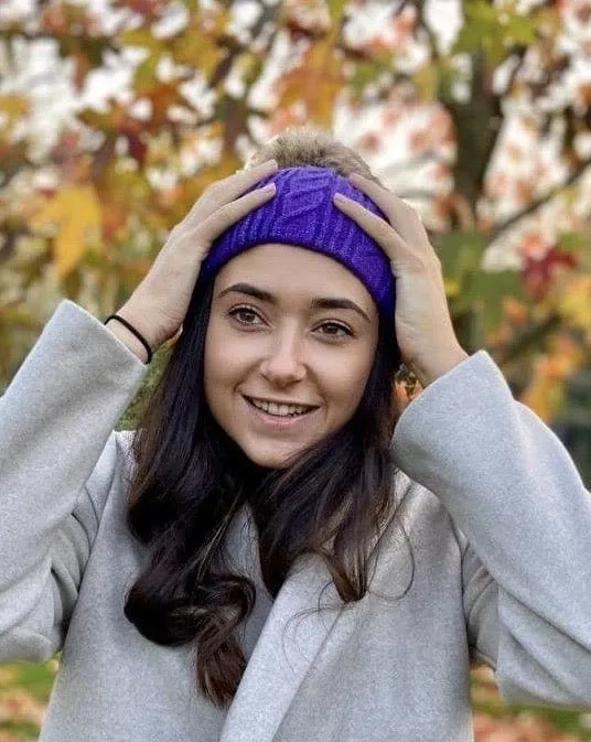 Cable Knit Pom Pom Hat -Purple