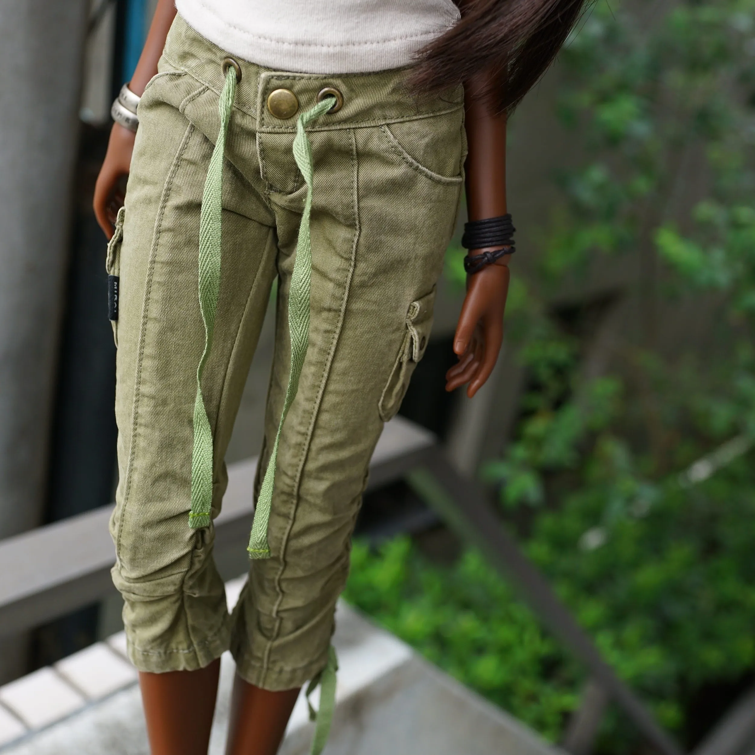 Cargo Capri Pants (Khaki Green)