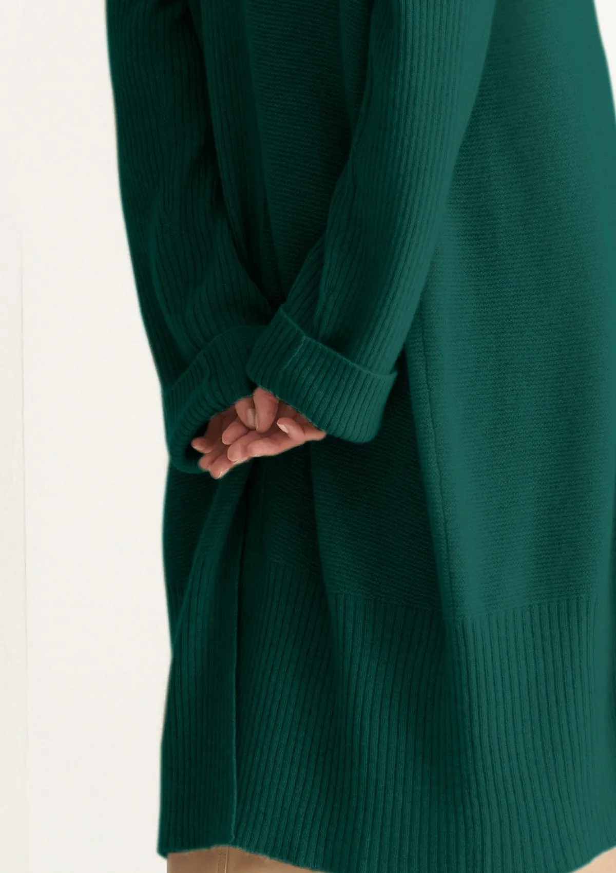 Cashmere Edge To Edge Cardigan in Bottle Green