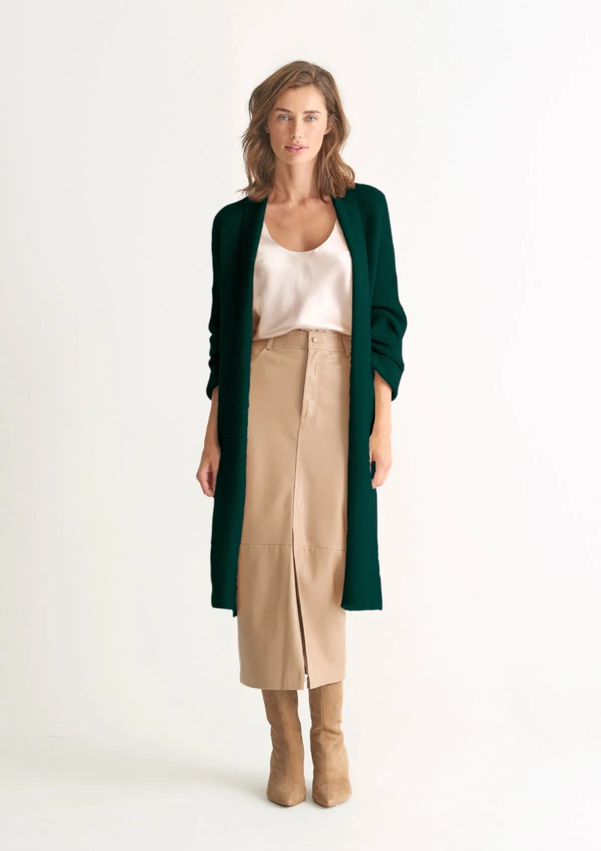 Cashmere Edge To Edge Cardigan in Bottle Green