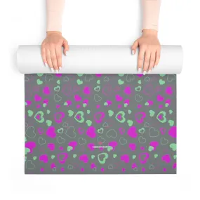 Dark Grey Hearts Foam Yoga Mat, Hearts Pattern Best Lightweight 0.25" thick Mat - Printed in USA (Size: 24″x72")