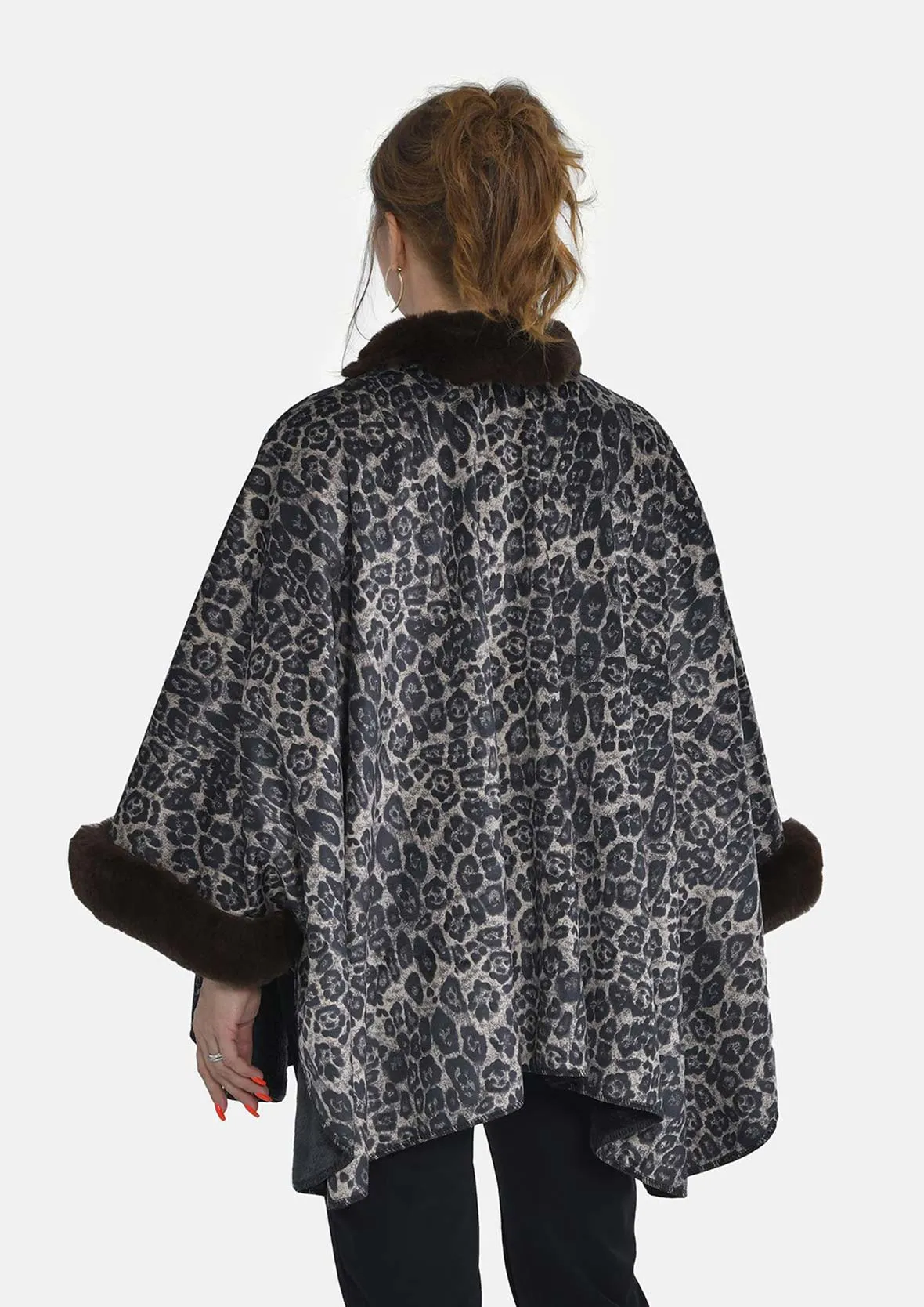 Double Knit Faux Fur Leopard Kimono