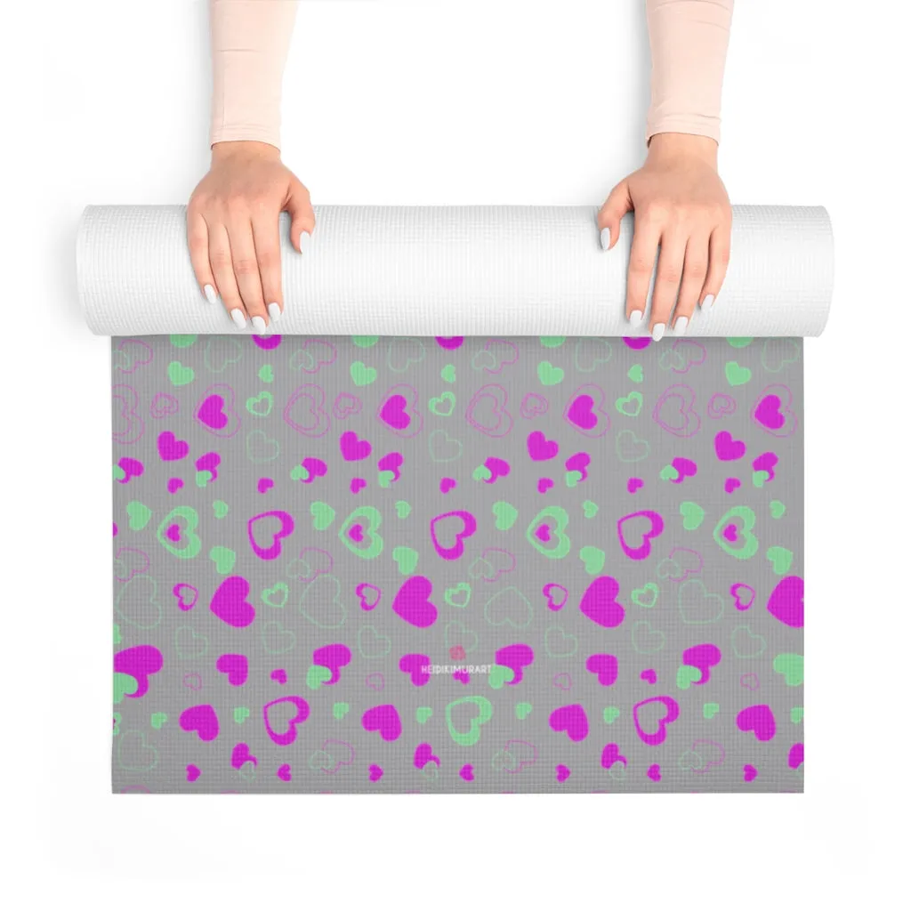 Gray Hearts Foam Yoga Mat, Hearts Pattern Best Lightweight 0.25" thick Mat - Printed in USA (Size: 24″x72")