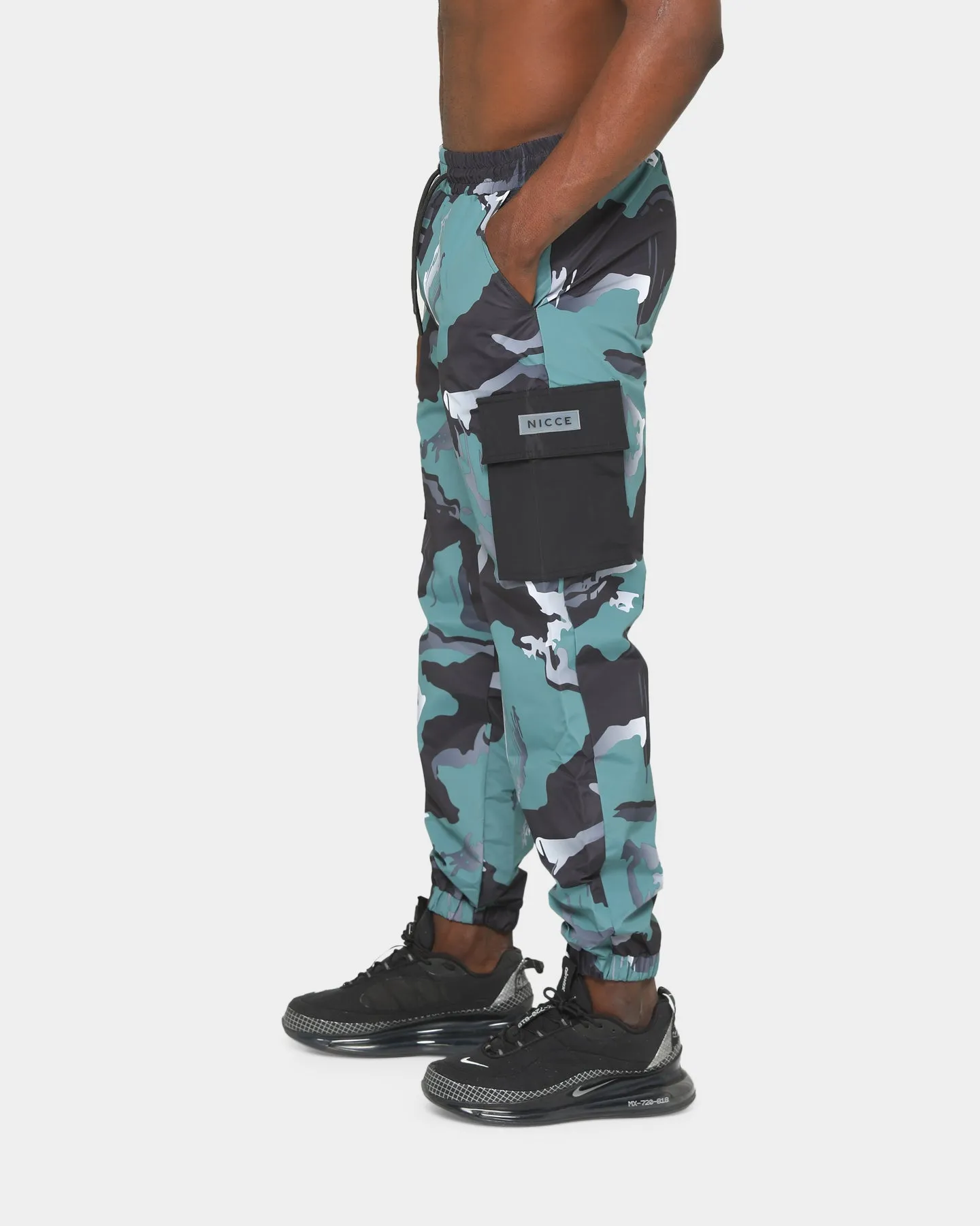 NICCE Meta Track Pants North Atlantic