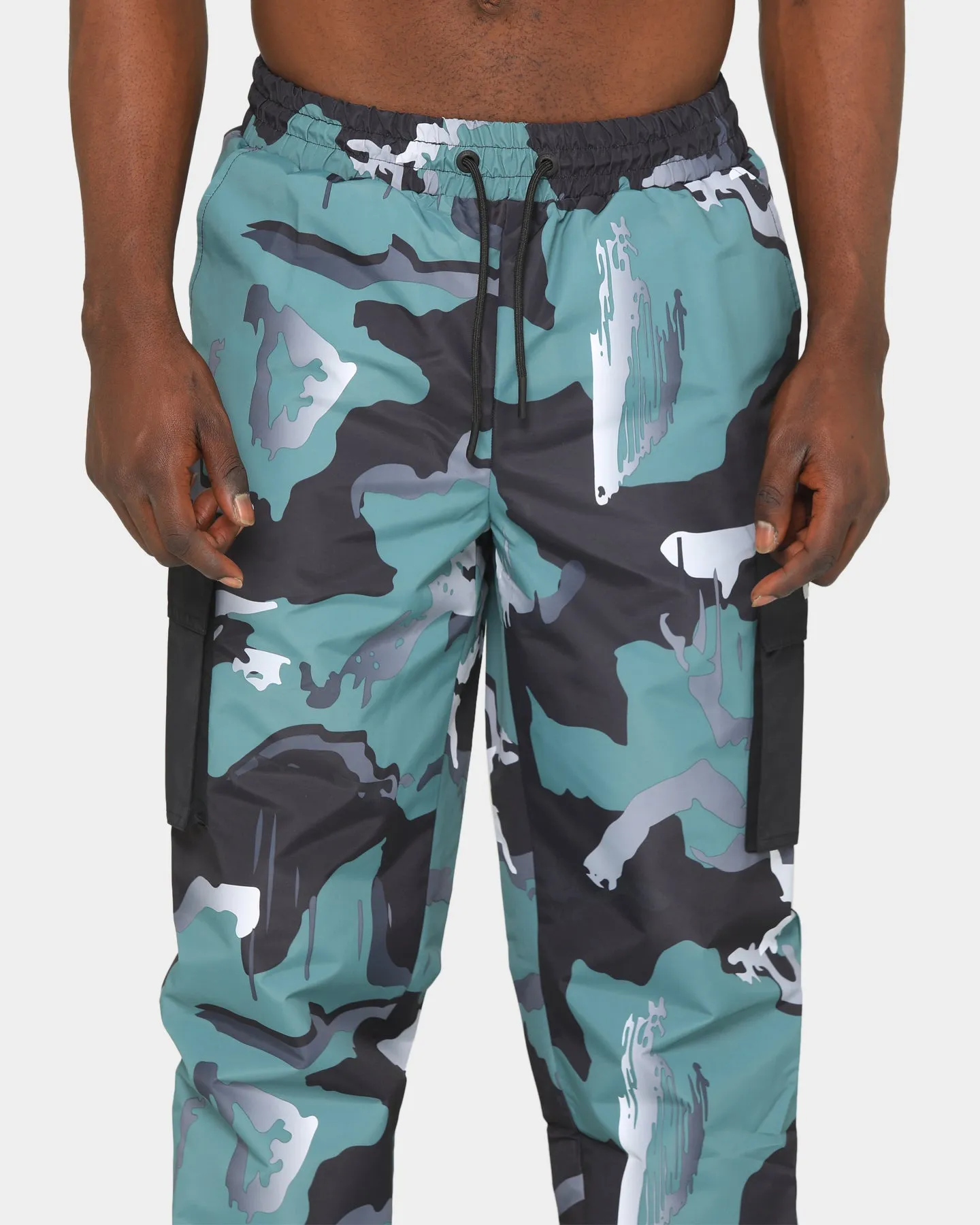 NICCE Meta Track Pants North Atlantic