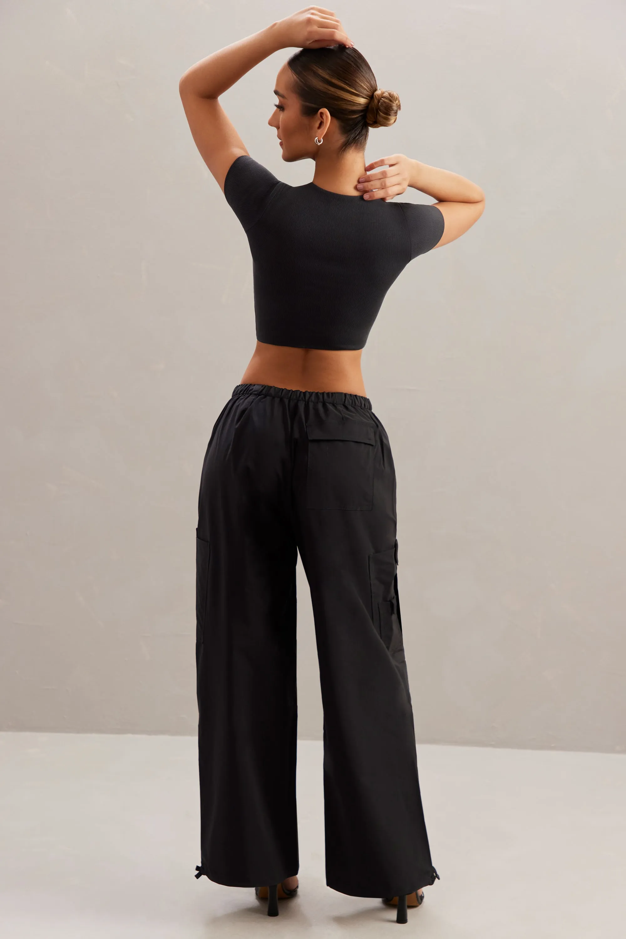 Petite Wide Leg Cargo Trousers in Black