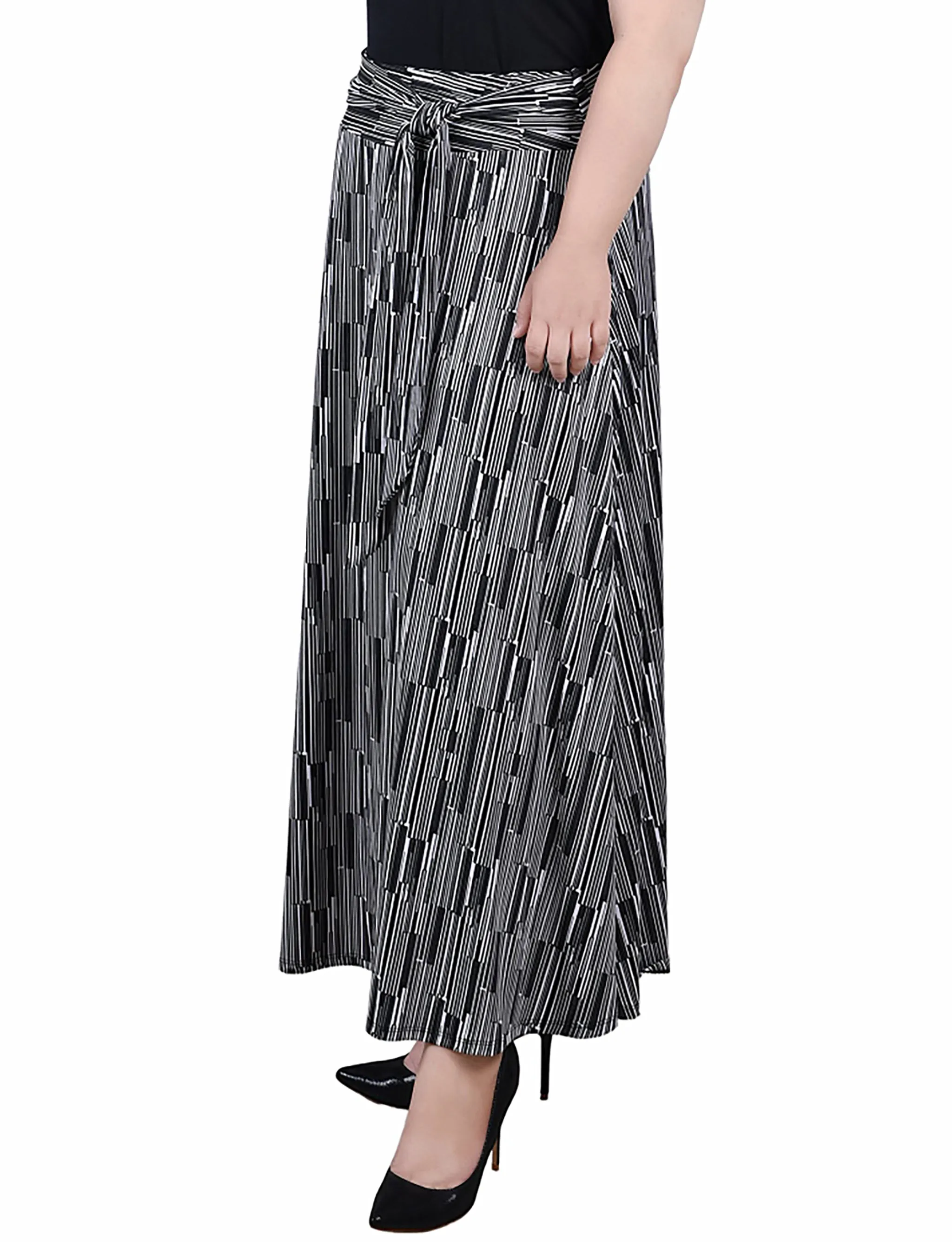 Plus Size Maxi Skirt With Sash Waist Tie