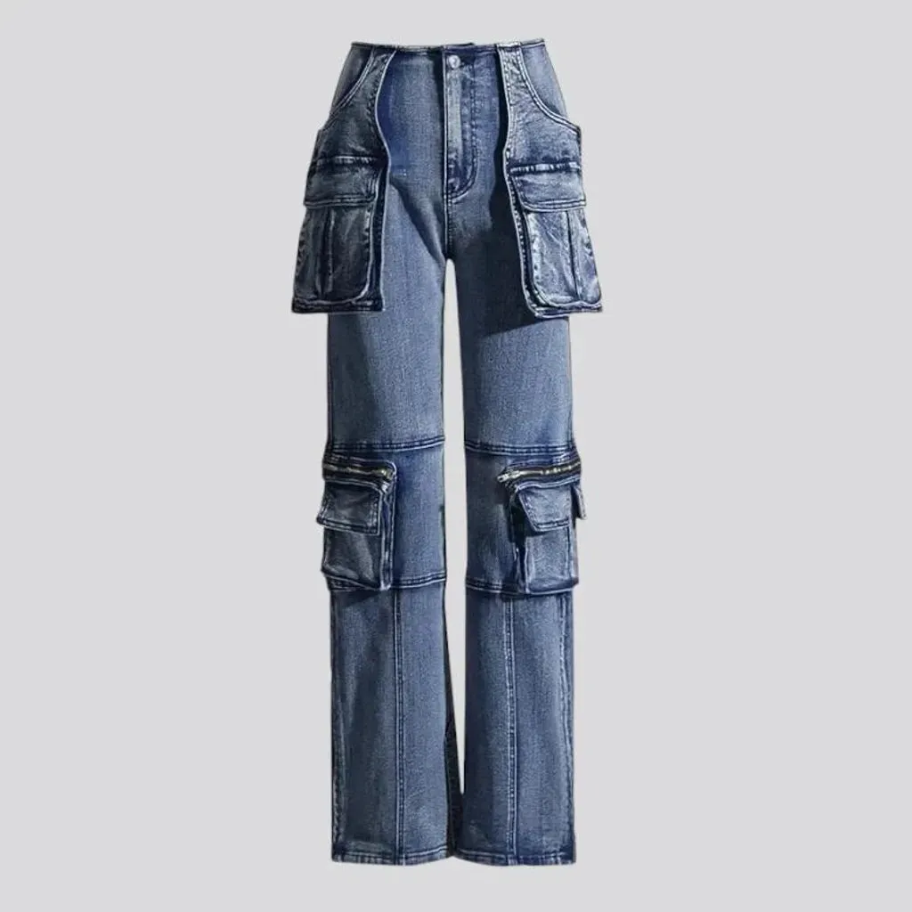 Spacious cargo pockets grunge women's jeans